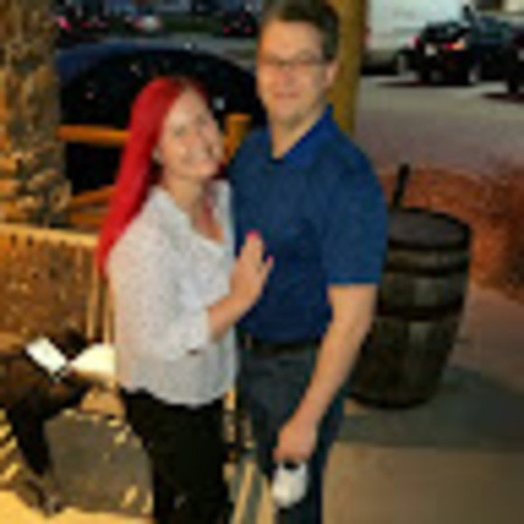 Meet your Posher, Christine - Picture 1 of 1